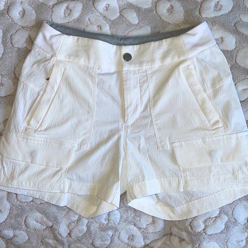 Athleta Trekkie Cargo Shorts Hiking Athleisure Women's 2